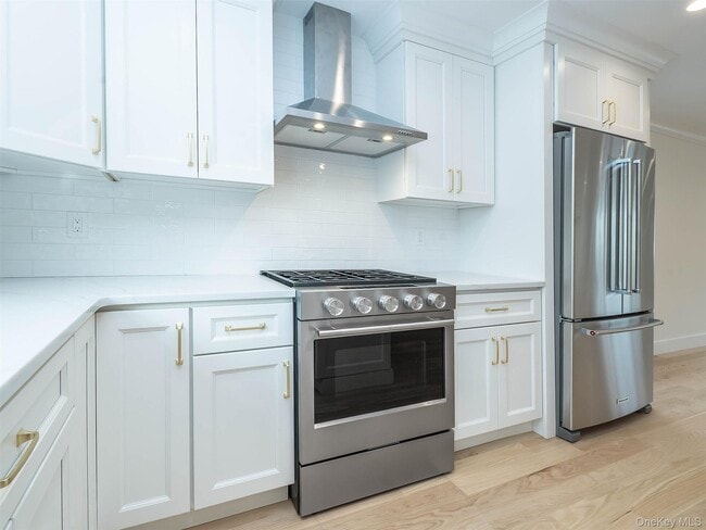 Building Photo - 35 B Dunwood Rd