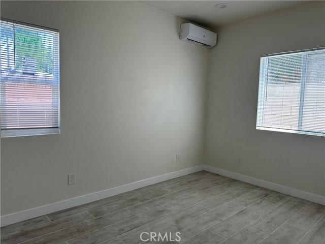 Building Photo - 14023 Dillerdale St