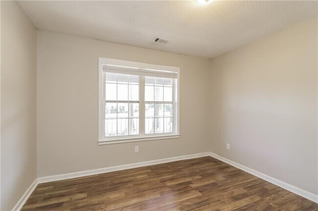 Building Photo - 171 Country Meadows Ct