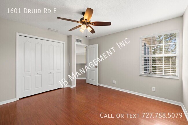 Building Photo - 1601 Druid Rd