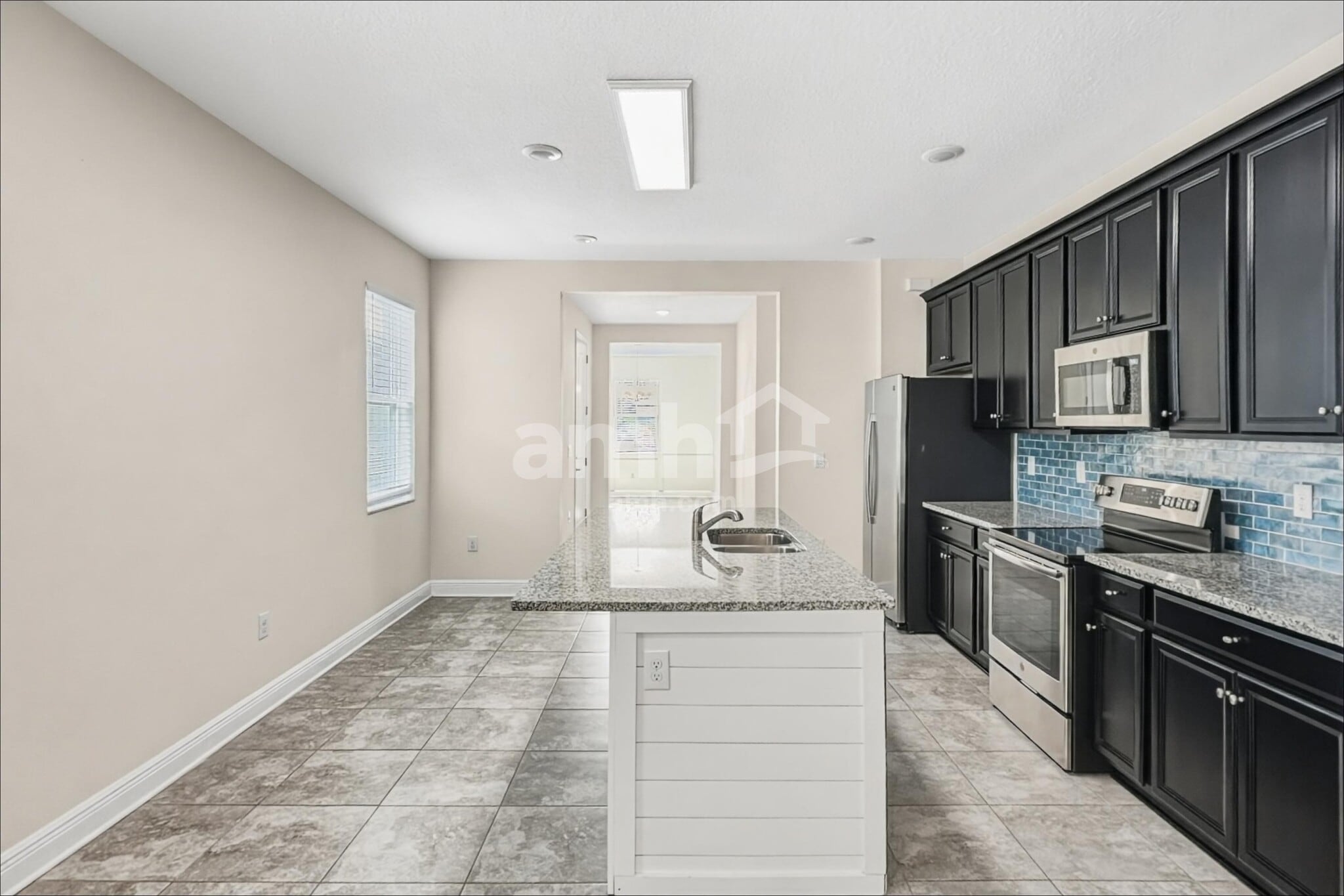 Building Photo - 8630 Firefly Pl