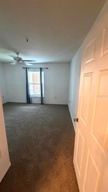 Building Photo - 5459 Vineland Rd