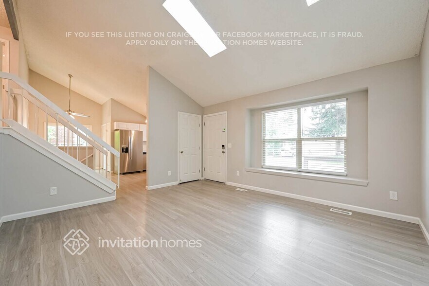 Building Photo - 19471 E Navarro Dr