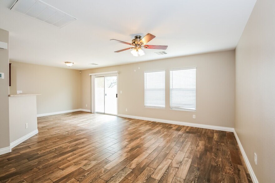 Building Photo - 8433 Warthen Meadows St