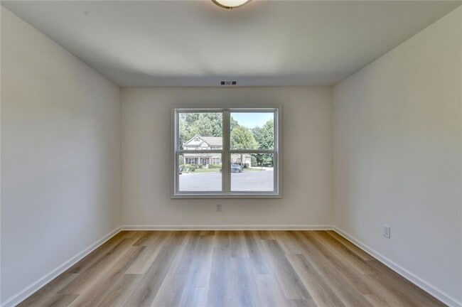 Building Photo - 9135 Fox Trail Ln