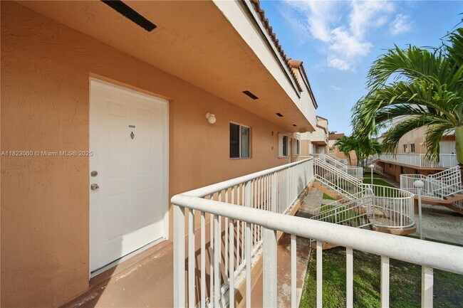 Building Photo - 14907 SW 80th St