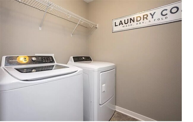 Laundry Room - 3509 SE Glen Dr