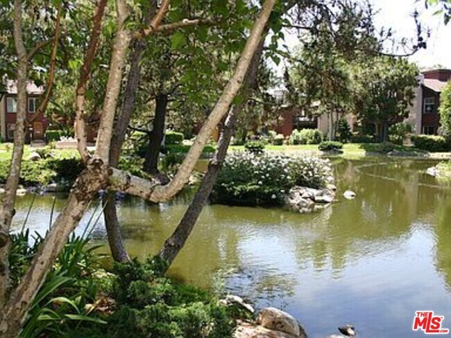 Building Photo - 4105 Summertime Ln