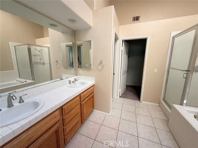 Building Photo - 23855 Nicole Way