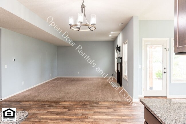 Building Photo - 6031 Melan Cove