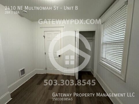 Building Photo - 2410 NE Multnomah St