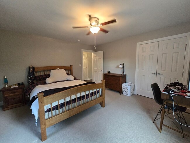 Building Photo - 409 N Fulton St