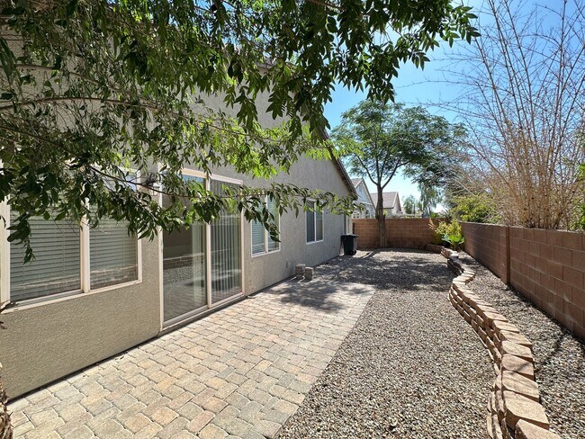 Building Photo - SEDONA AT SOUTHWEST RANCH