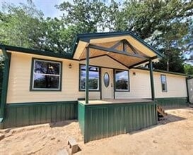 Building Photo - 1580 Scroggins Ln