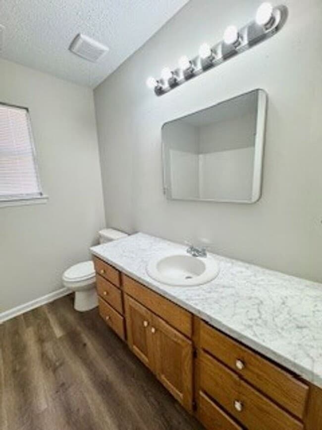 Building Photo - Porter Ridge-Ranch w/ Garage on Cul-de-Sac Street