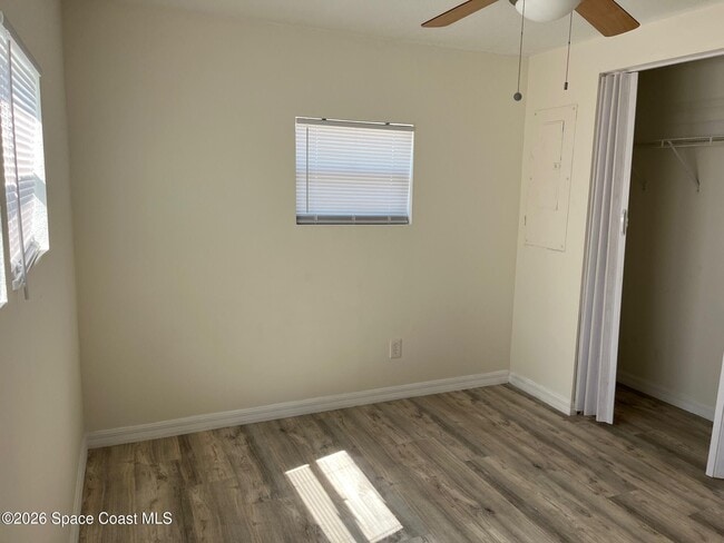 Building Photo - 2540 Chatham Way NE