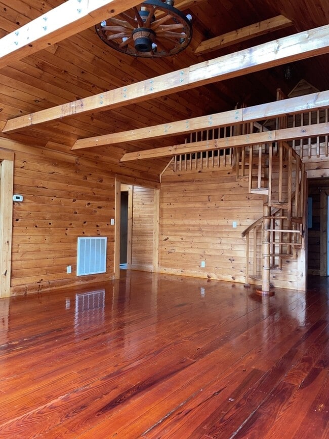 Building Photo - Piedmont Home for Rent