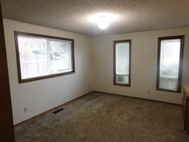 Building Photo - 3Bd/2Ba Single Story Home - Available to View!