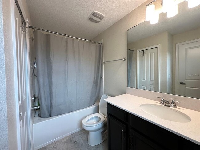 Building Photo - 14143 Title Wy