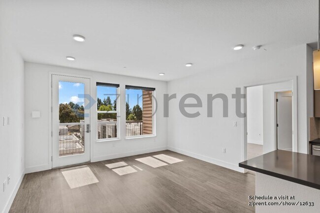 Building Photo - 3768 Capitol Ave