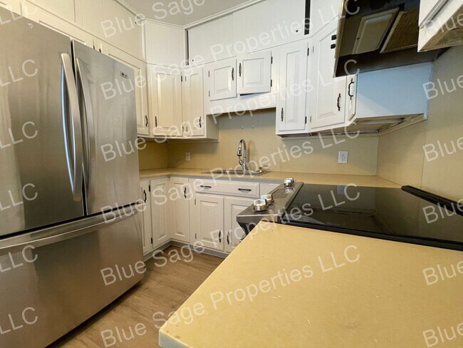 Building Photo - Beautiful 3 Bedroom 1 Bath in Marcus Hook
