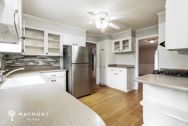 Building Photo - 111 Morehead Ct