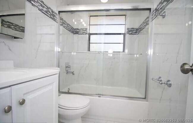 Building Photo - 11432 NW 45th St