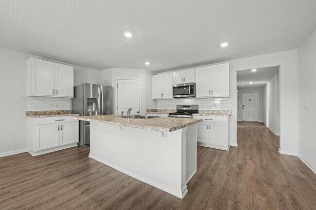 Building Photo - 3277 Chapelwood Dr