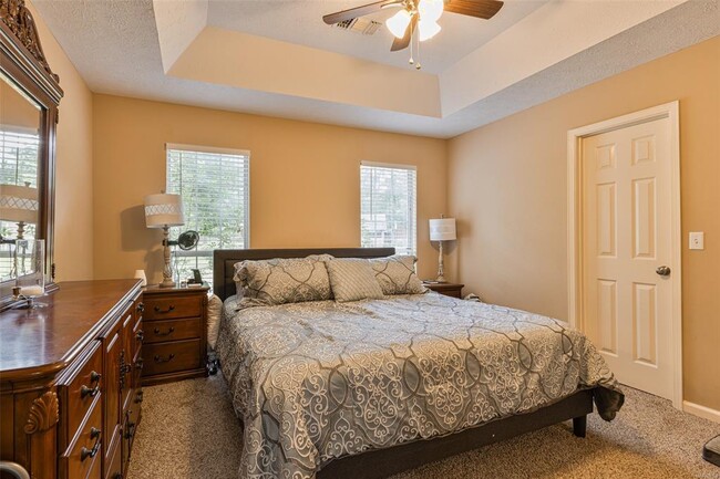 Building Photo - 105 Foxwood Ct