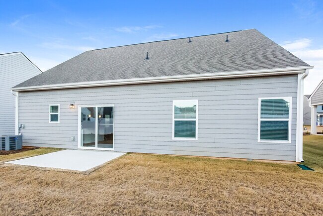 Building Photo - 124 Brixham Lp