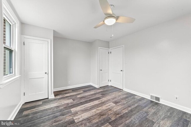 Building Photo - 2203 Steel Rd