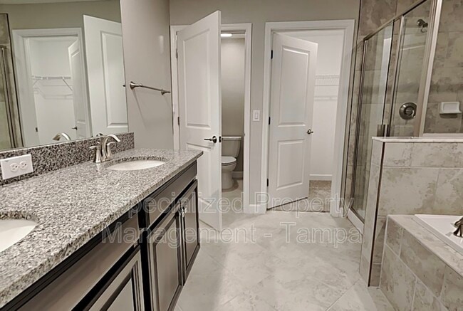 Building Photo - 1318 White Fox Run