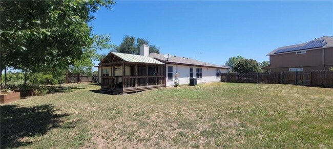 Building Photo - 749 Marino Ct