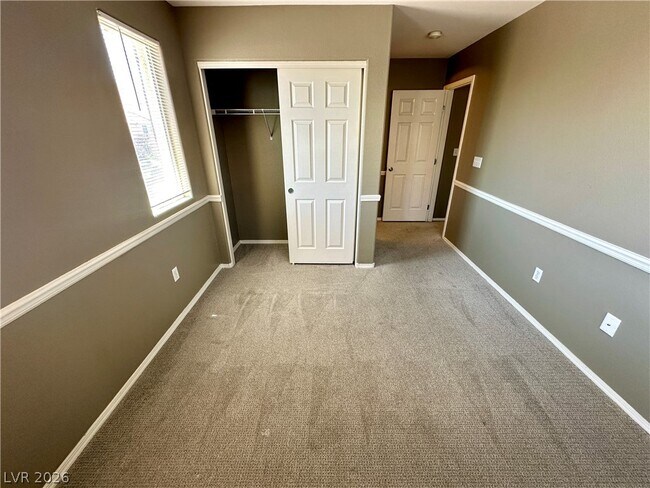 Building Photo - 9362 Boulder Opal Ave