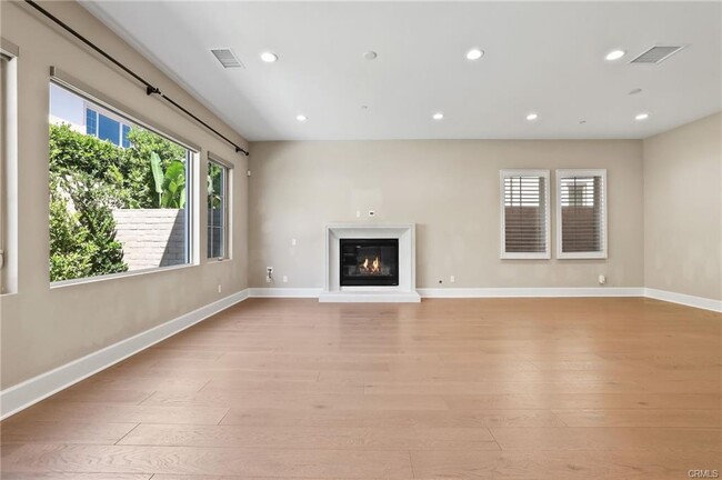 Building Photo - 77 Rockinghorse