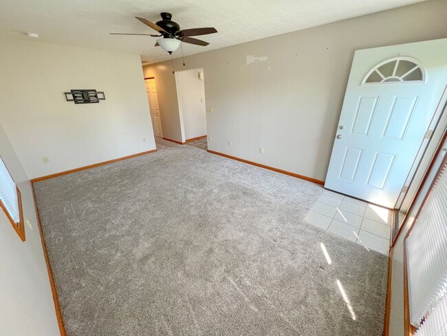 Building Photo - Gorgeous 3BR Ranch Rental Home in Newark - Available Mid August!