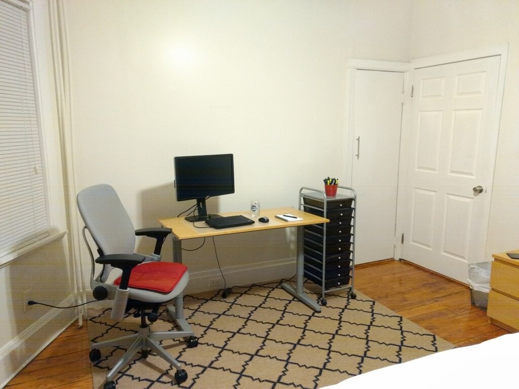 Building Photo - 39 Farquhar St