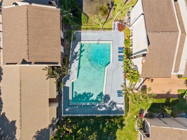 Building Photo - 8601 Huron Ct