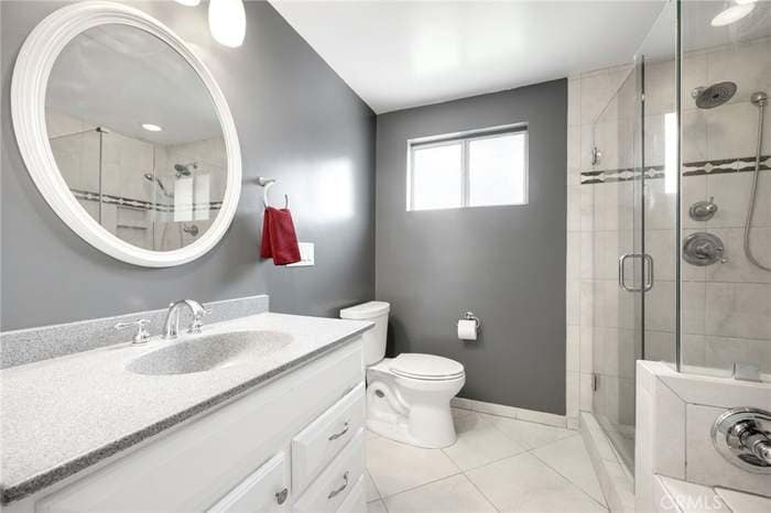 Building Photo - 10732 Lindesmith Ave