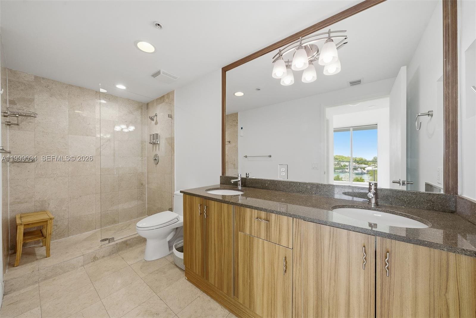 Building Photo - 6305 Indian Creek Dr