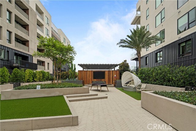 Building Photo - 2602 Rivington