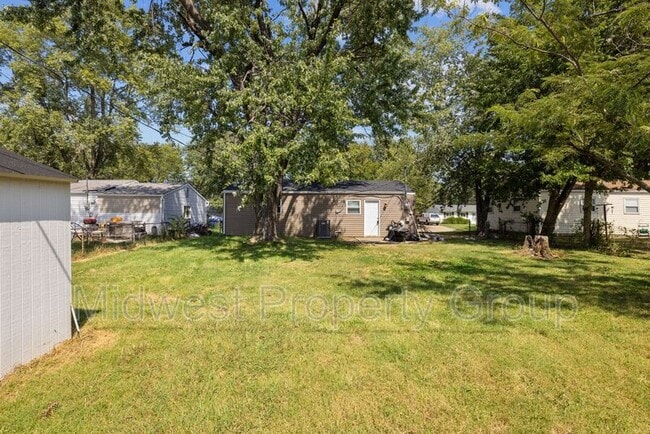 Building Photo - 23 Juno Dr