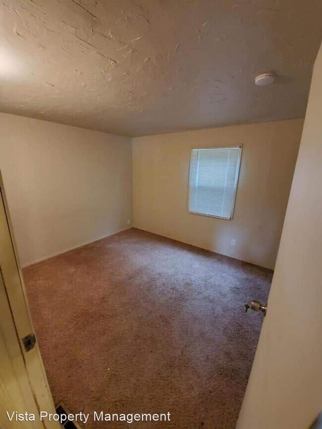 Building Photo - 3 br, 1 bath House - 149 Duxbury Rd