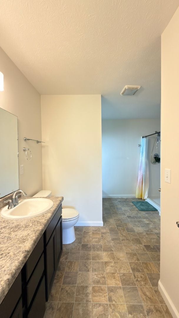 Building Photo - Spacious 3 Bed 2 Bath w/office