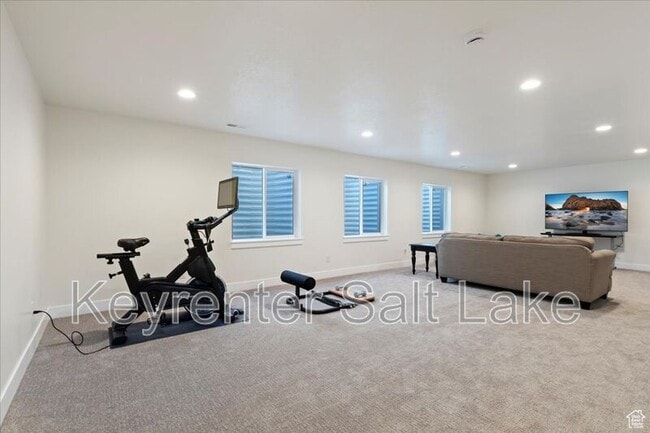 Building Photo - 1046 W Seasons View Ct
