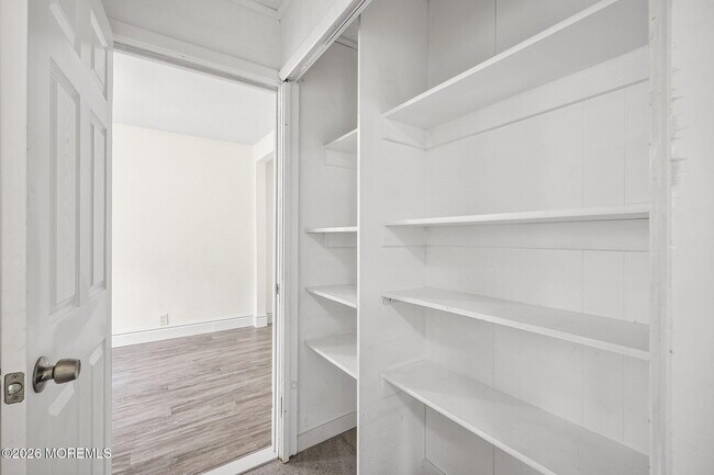 Building Photo - 1429 Marconi Rd