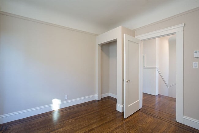 Building Photo - OPEN HOUSE: Sunday (9/28) 12:30pm-1:00pm B...