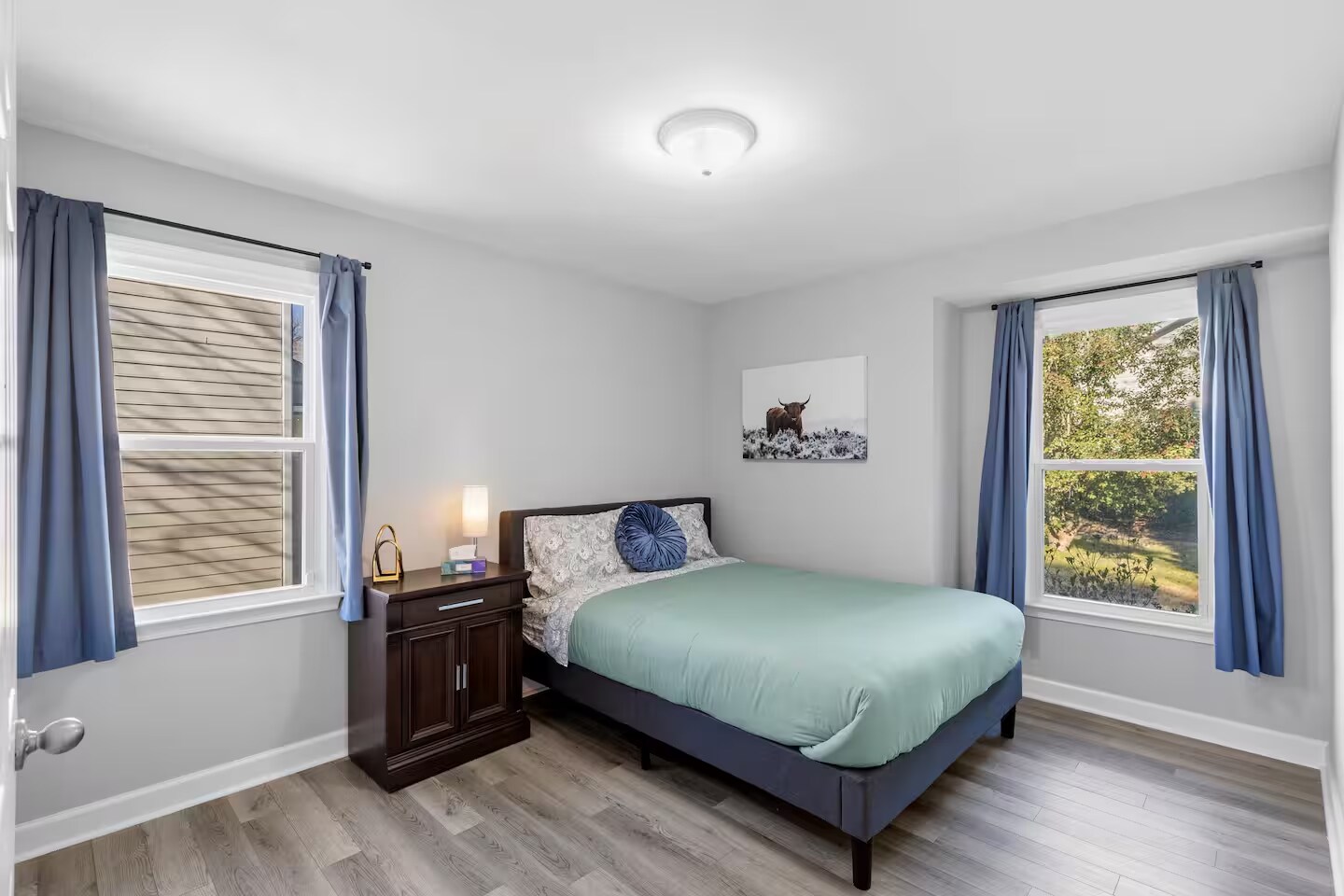 Building Photo - Room in House on Harmony Ct