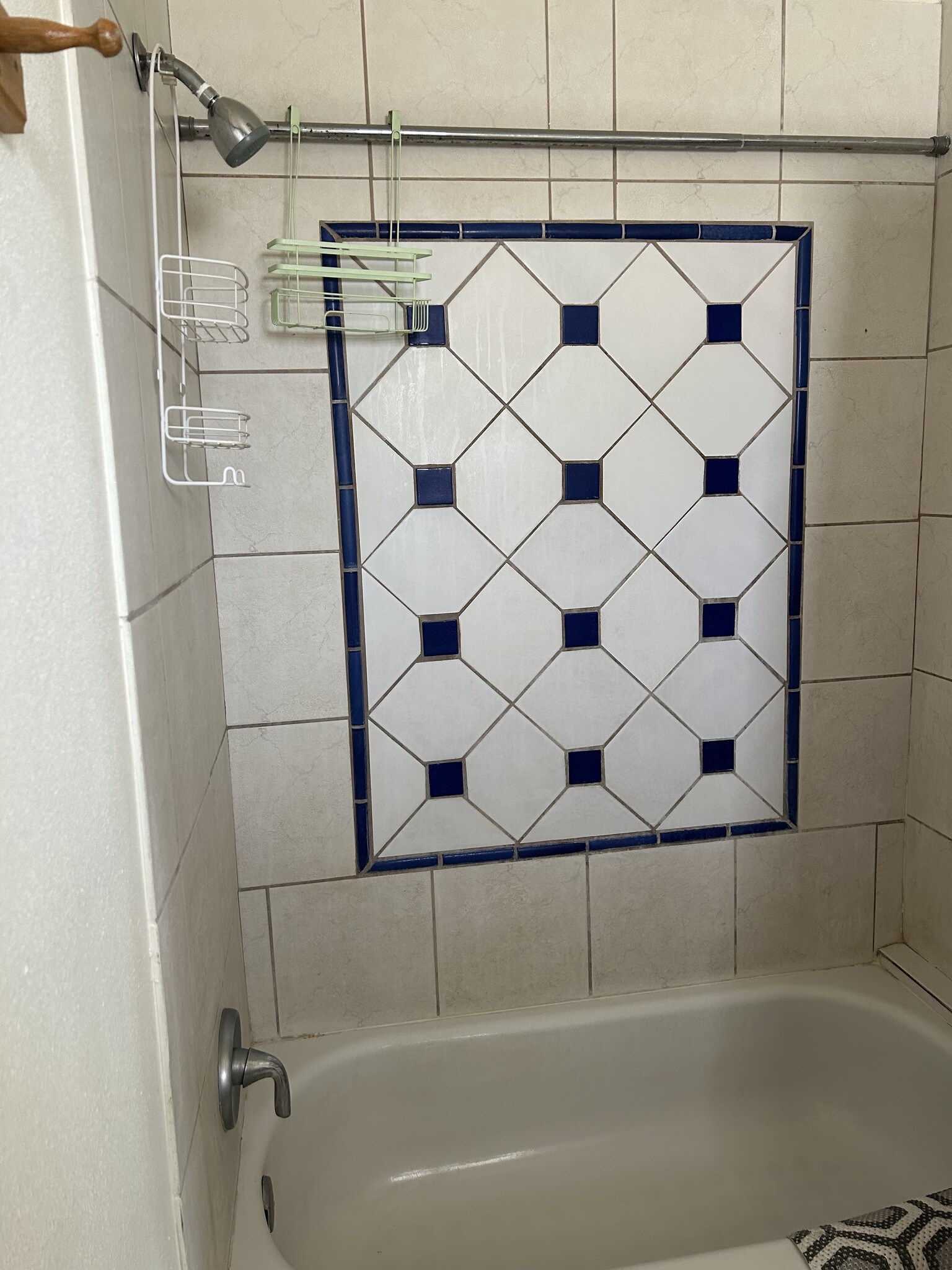 Building Photo - 123 North St