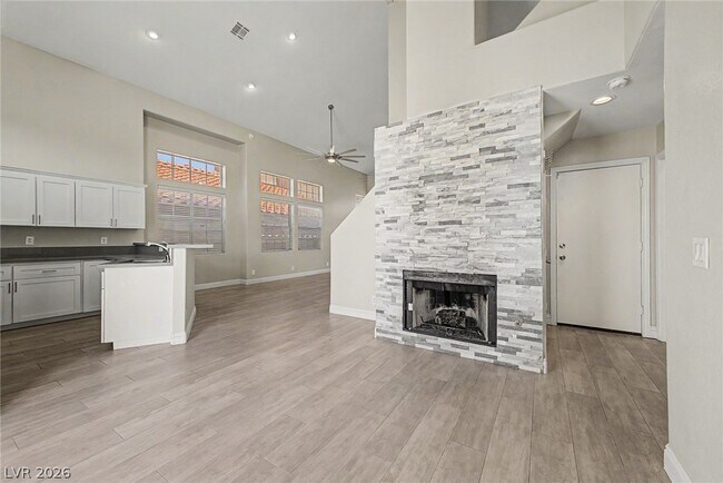 Building Photo - 2316 Ramsgate Dr
